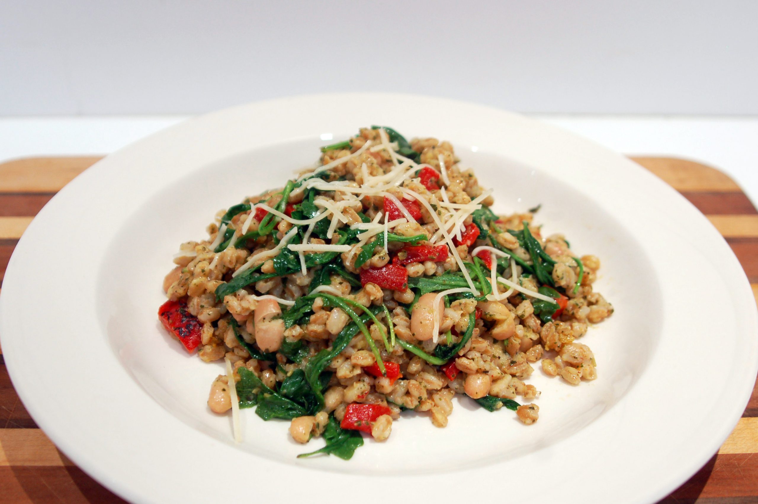Farro Risotto w/White Beans & Basil Pesto 